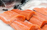 Tại Sao Cá Hồi Là Lựa Chọn Hoàn Hảo Cho Các Bữa Tiệc Cao Cấp?