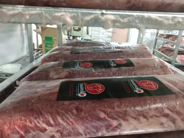 thịt bò wagyu