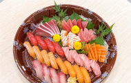 Khám Phá Sashimi: Tại Sao Món Ăn Nhật Bản Này Được Yêu Thích Trên Toàn Thế Giới?