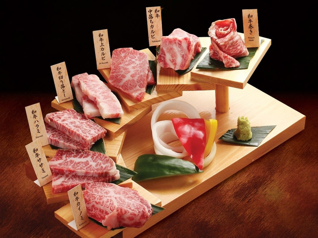 thịt bò Kobe A5, bò Kobe nhập khẩu, steak bò Kobe, cách chế biến thăn ngoại Kobe, thịt bò cao cấp Nhật, thăn ngoại bò Kobe Nhật Bản