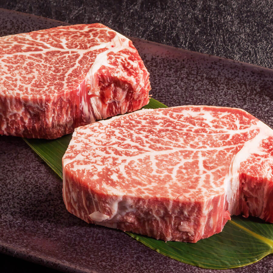 thịt bò Kobe A5, bò Kobe nhập khẩu, steak bò Kobe, cách chế biến thăn ngoại Kobe, thịt bò cao cấp Nhật, thăn ngoại bò Kobe Nhật Bản
