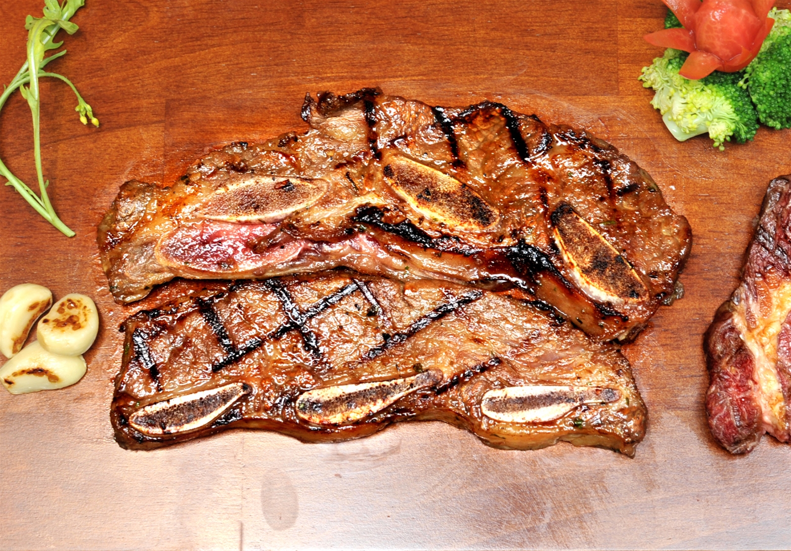 dẻ sườn bò Mỹ, steak dẻ sườn bò Mỹ, nướng thịt bò Mỹ, cách giữ nước cho thịt bò, mẹo nướng steak, bí quyết làm steak mềm